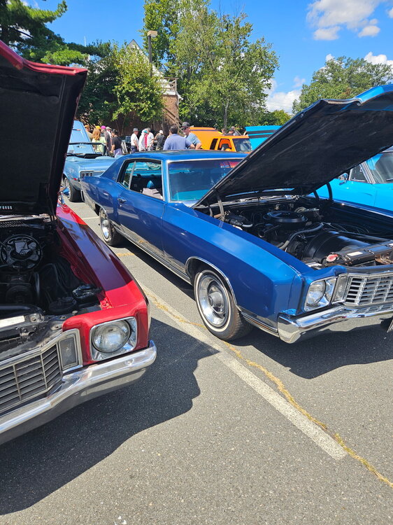 blue car paasenger side.jpg